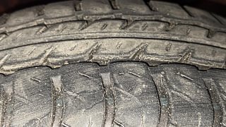 Used 2014 Maruti Suzuki Wagon R 1.0 [2010-2019] VXi Petrol Manual tyres RIGHT FRONT TYRE TREAD VIEW