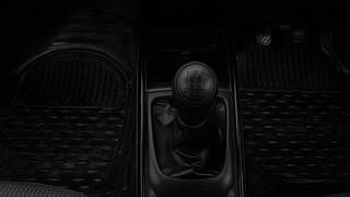 Used 2018 Maruti Suzuki Baleno [2015-2019] Sigma Diesel Diesel Manual interior GEAR  KNOB VIEW