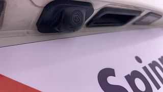 Used 2018 Hyundai Elite i20 [2018-2020] Asta 1.2 Dual Tone Petrol Manual top_features Rear camera