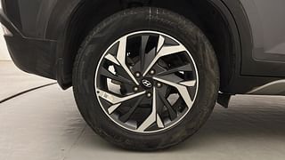 Used 2021 Hyundai Creta SX (O) AT Diesel Diesel Automatic tyres RIGHT REAR TYRE RIM VIEW