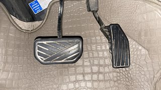 Used 2018 Maruti Suzuki Dzire [2017-2020] VXI AMT Petrol Automatic interior PEDALS VIEW