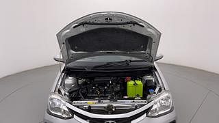 Used 2017 Toyota Etios Liva [2017-2020] V Petrol Manual engine ENGINE & BONNET OPEN FRONT VIEW