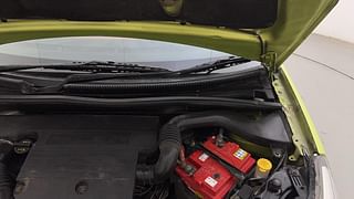 Used 2011 Ford Figo [2010-2015] Duratec Petrol ZXI 1.2 Petrol Manual engine ENGINE LEFT SIDE HINGE & APRON VIEW