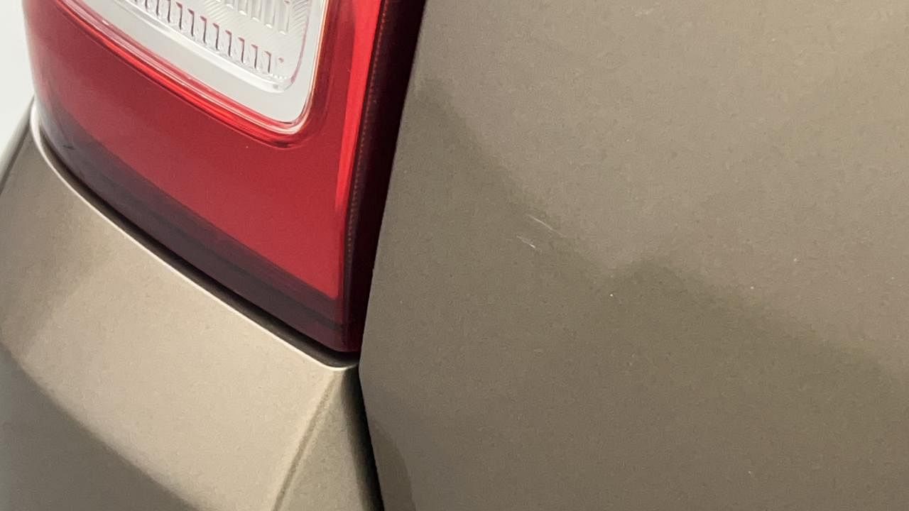 Used 2021 Maruti Suzuki Wagon R 1.0 [2019-2022] LXI CNG Petrol+cng Manual dents MINOR SCRATCH