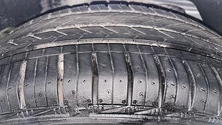 Used 2015 Ford Figo [2015-2019] Titanium 1.2 Ti-VCT Petrol Manual tyres RIGHT REAR TYRE TREAD VIEW