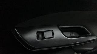 Used 2015 Maruti Suzuki Swift [2011-2017] VXi Petrol Manual top_features Rear power window