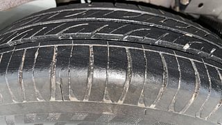 Used 2013 Hyundai Santro Xing [2007-2014] GLS Petrol Manual tyres LEFT REAR TYRE TREAD VIEW