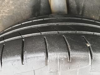 Used 2014 Volkswagen Jetta [2013-2017] Comfortline TDI Diesel Manual tyres LEFT REAR TYRE TREAD VIEW