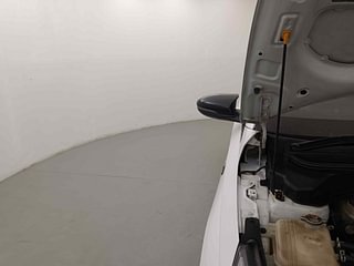 Used 2022 Hyundai i20 N Line N8 1.0 Turbo DCT Petrol Automatic engine ENGINE RIGHT SIDE HINGE & APRON VIEW