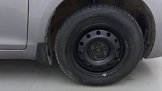 Used 2012 Maruti Suzuki Swift Dzire VXI Petrol Manual tyres RIGHT FRONT TYRE RIM VIEW