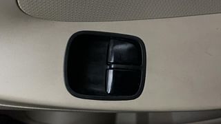 Used 2017 Hyundai Eon [2011-2018] Sportz Petrol Manual top_features Power windows