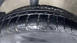 Used 2014 Maruti Suzuki Ritz [2012-2017] Lxi Petrol Manual tyres RIGHT REAR TYRE TREAD VIEW