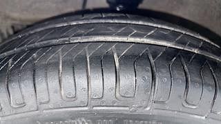 Used 2011 Hyundai i10 [2010-2016] Sportz AT Petrol Petrol Automatic tyres LEFT FRONT TYRE TREAD VIEW