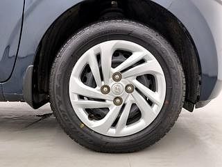 Used 2021 Hyundai Grand i10 Nios Magna 1.2 Kappa VTVT Petrol Manual tyres RIGHT FRONT TYRE RIM VIEW