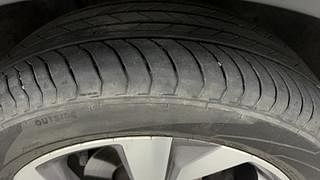 Used 2022 Volkswagen Taigun Topline 1.0 TSI MT Petrol Manual tyres RIGHT FRONT TYRE TREAD VIEW