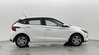 Used 2020 Hyundai New i20 Magna 1.2 MT Petrol Manual exterior RIGHT SIDE VIEW