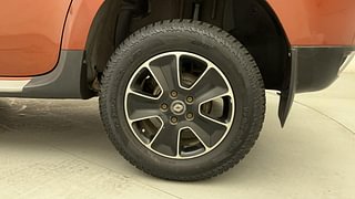 Used 2018 Renault Duster [2015-2019] 110 PS RXZ 4X2 AMT Diesel Automatic tyres LEFT REAR TYRE RIM VIEW