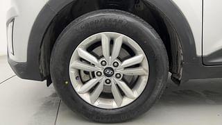 Used 2018 Hyundai Creta [2015-2018] 1.6 S Plus Auto Diesel Automatic tyres LEFT FRONT TYRE RIM VIEW
