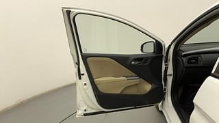 Used 2015 Honda City [2014-2017] V Petrol Manual interior LEFT FRONT DOOR OPEN VIEW