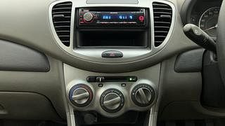 Used 2011 Hyundai i10 [2010-2016] Era Petrol Petrol Manual interior MUSIC SYSTEM & AC CONTROL VIEW