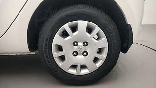 Used 2014 Hyundai i20 [2012-2014] Magna 1.2 Petrol Manual tyres LEFT REAR TYRE RIM VIEW