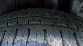 Used 2015 Hyundai Elite i20 [2014-2018] Sportz 1.2 Petrol Manual tyres LEFT REAR TYRE TREAD VIEW