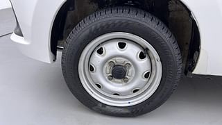 Used 2016 Maruti Suzuki Alto K10 [2014-2019] LXi Petrol Manual tyres LEFT FRONT TYRE RIM VIEW