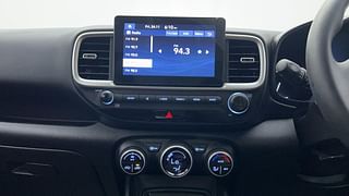 Used 2022 Hyundai Venue [2019-2022] SX 1.5 CRDI Diesel Manual interior MUSIC SYSTEM & AC CONTROL VIEW
