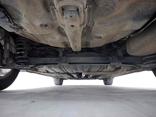 Used 2019 Hyundai Elantra [2016-2019] 1.6 SX (O) AT Diesel Automatic extra REAR UNDERBODY VIEW (TAKEN FROM REAR)