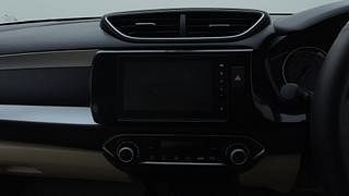 Used 2021 Honda Amaze 1.2 VX CVT i-VTEC Petrol Automatic interior MUSIC SYSTEM & AC CONTROL VIEW