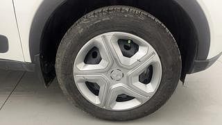 Used 2022 Tata Nexon XM S Petrol Petrol Manual tyres RIGHT FRONT TYRE RIM VIEW