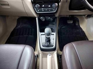 Used 2017 Maruti Suzuki Dzire [2017-2020] ZXi Plus AMT Petrol Automatic interior GEAR  KNOB VIEW