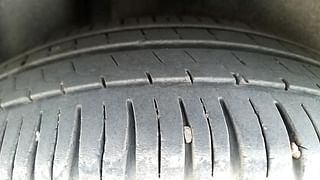 Used 2016 Volkswagen Ameo [2016-2020] Highline1.2L (P) Petrol Manual tyres RIGHT REAR TYRE TREAD VIEW