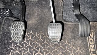 Used 2021 Tata Altroz XE 1.2 Petrol Manual interior PEDALS VIEW