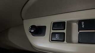 Used 2014 Maruti Suzuki Swift Dzire VXI Petrol Manual top_features Adjustable ORVM