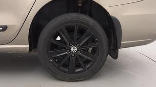 Used 2015 Volkswagen Vento [2015-2019] Highline Petrol AT Petrol Automatic tyres LEFT REAR TYRE RIM VIEW