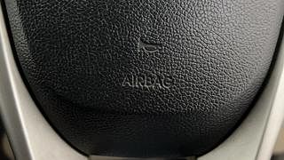 Used 2012 Hyundai Eon [2011-2018] Sportz Petrol Manual top_features Airbags