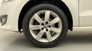 Used 2011 Volkswagen Polo [2010-2014] Highline 1.6L (P) Petrol Manual tyres LEFT FRONT TYRE RIM VIEW