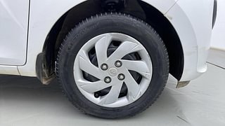 Used 2019 Hyundai New Santro 1.1 Sportz MT Petrol Manual tyres RIGHT FRONT TYRE RIM VIEW