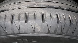 Used 2020 Kia Sonet GTX Plus 1.0 iMT Petrol Manual tyres RIGHT FRONT TYRE TREAD VIEW