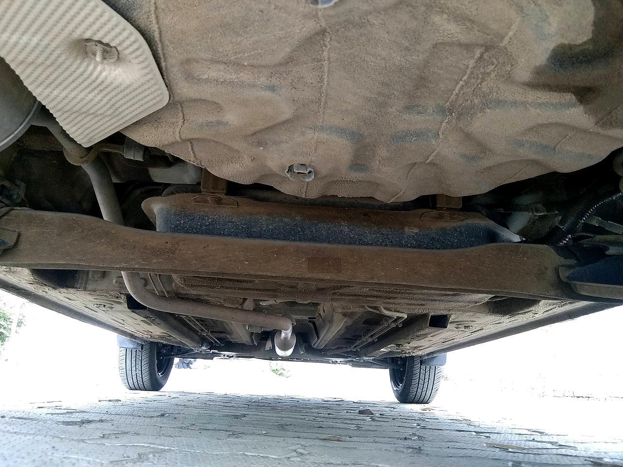 Used 2022 Renault Kiger RXE MT Petrol Manual extra REAR UNDERBODY VIEW (TAKEN FROM REAR)