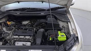 Used 2011 Volkswagen Polo [2010-2014] Comfortline 1.2L (P) Petrol Manual engine ENGINE LEFT SIDE HINGE & APRON VIEW