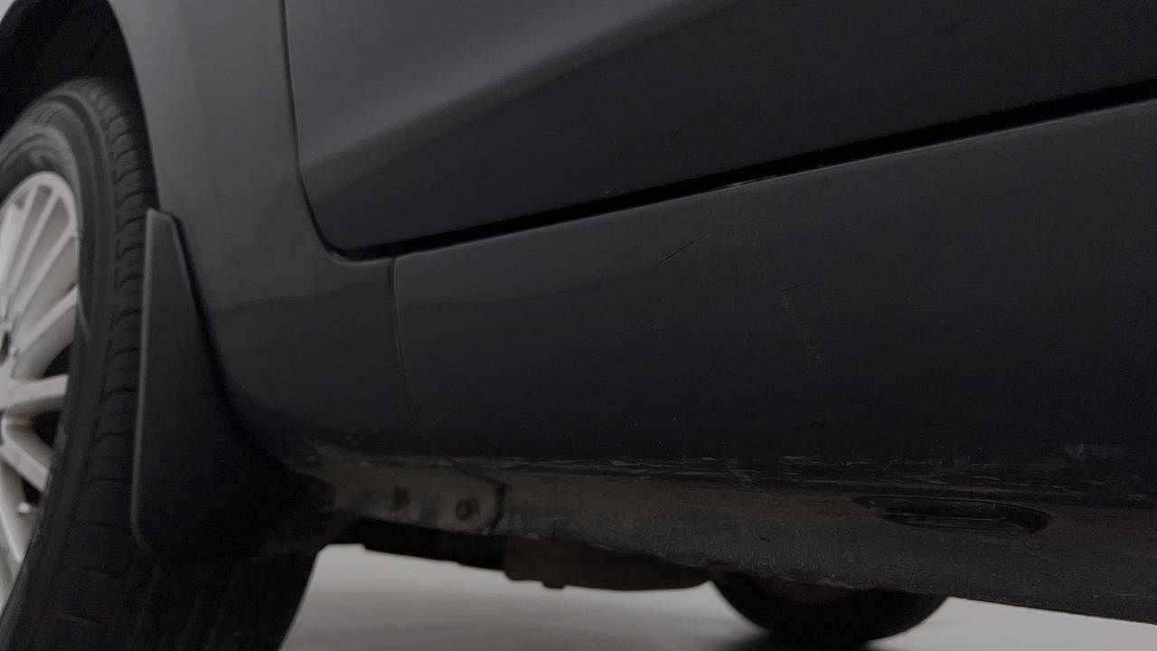Used 2016 Tata Zest [2014-2019] XT Petrol Petrol Manual dents MINOR SCRATCH
