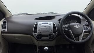 Used 2010 Hyundai i20 [2008-2012] Asta 1.2 Petrol Manual interior DASHBOARD VIEW