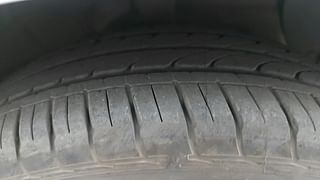 Used 2020 Hyundai Grand i10 Nios [2019-2021] AMT Magna Corp Edition Petrol Automatic tyres RIGHT FRONT TYRE TREAD VIEW