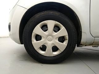 Used 2012 Maruti Suzuki Ritz [2009-2012] VXI Petrol Manual tyres LEFT FRONT TYRE RIM VIEW