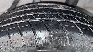 Used 2014 Honda Brio [2011-2016] VX AT Petrol Automatic tyres LEFT REAR TYRE TREAD VIEW