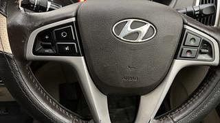 Used 2011 Hyundai i20 [2008-2012] Sportz 1.2 Petrol Manual top_features Airbags
