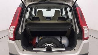 Used 2021 Maruti Suzuki Wagon R 1.0 [2019-2022] LXI CNG Petrol+cng Manual interior DICKY INSIDE VIEW
