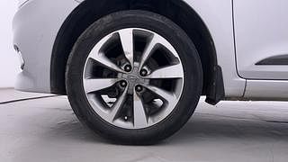 Used 2015 Hyundai Elite i20 [2014-2018] Asta 1.2 (O) Petrol Manual tyres LEFT FRONT TYRE RIM VIEW